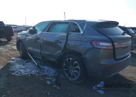 2021 Lincoln Nautilus Reserve z USA, uszkodzony, nr VIN 2LMPJ8K93MBL01954